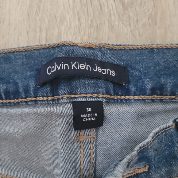 Calvin Klein High Rise Straight Jeans - Picture 3 of 5